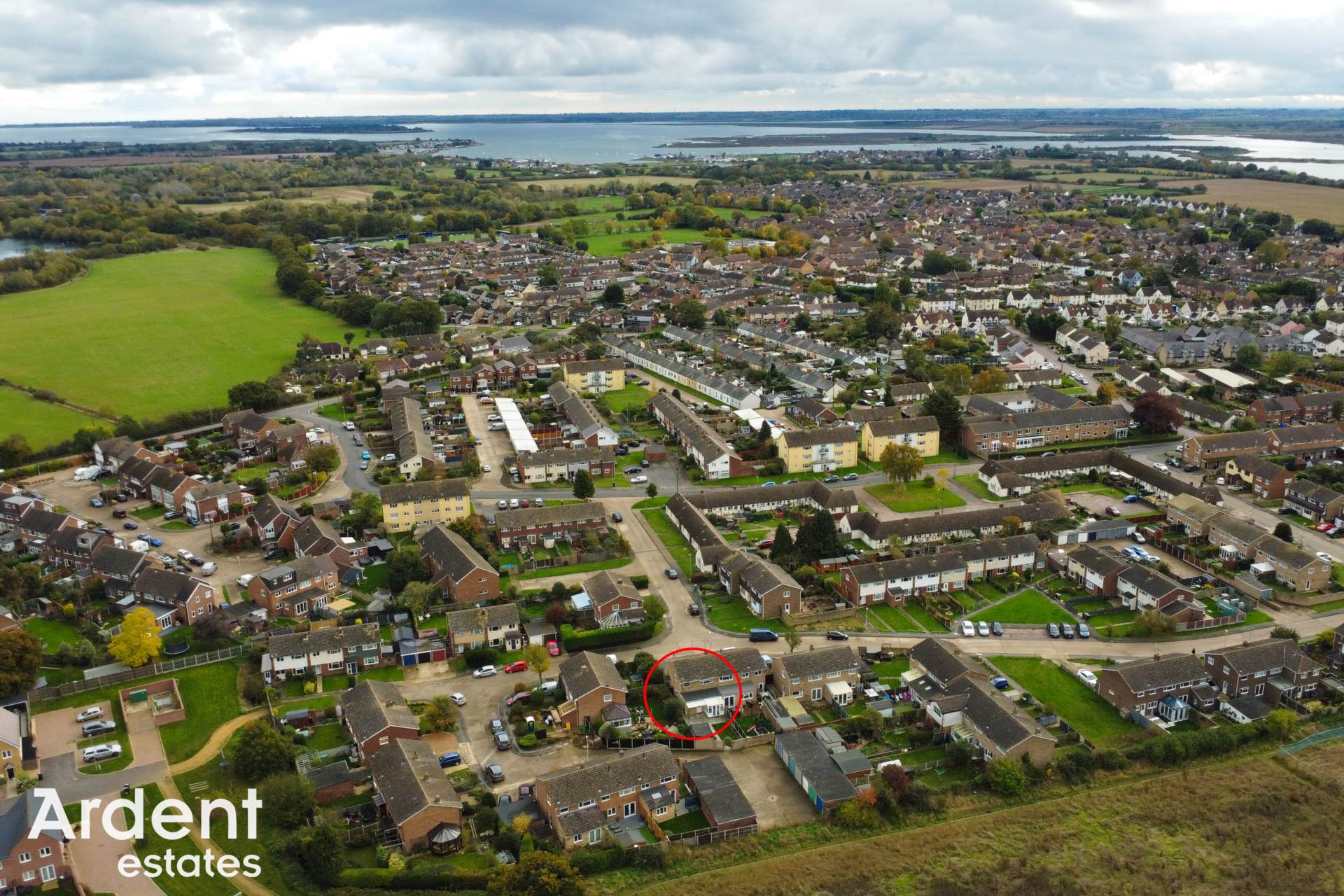 Photo 3 of Heywood Way, Heybridge