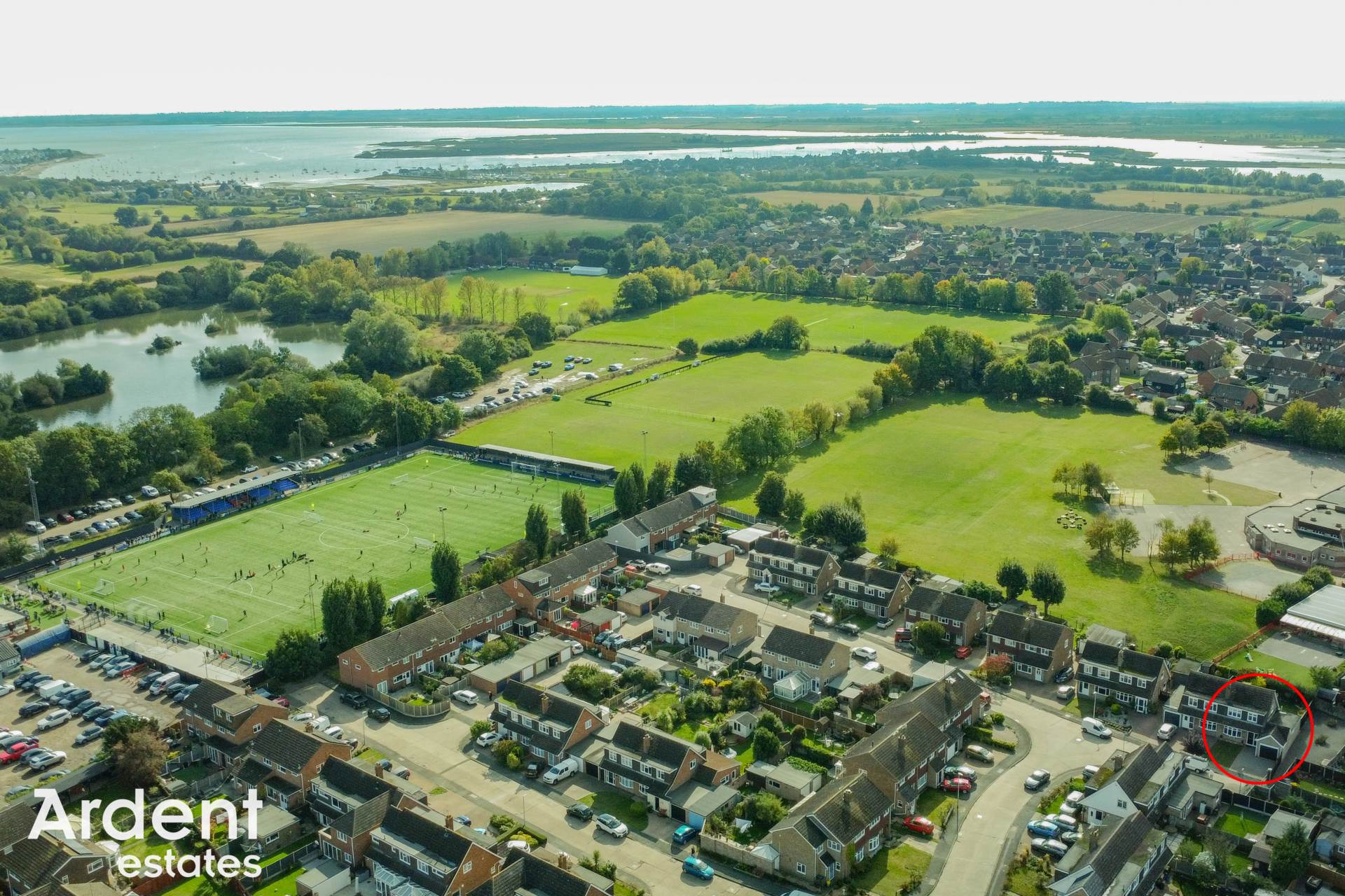 Photo 2 of Larch Walk, Heybridge