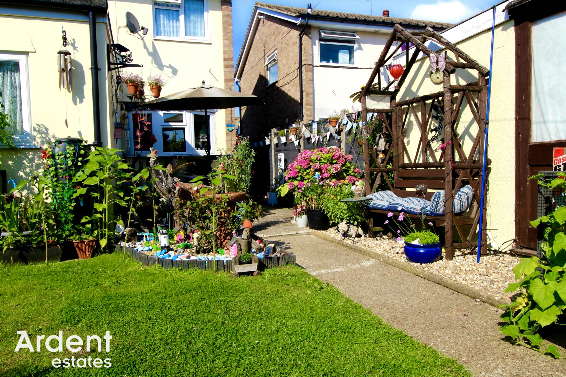 Photo 18 of Heywood Way, Heybridge