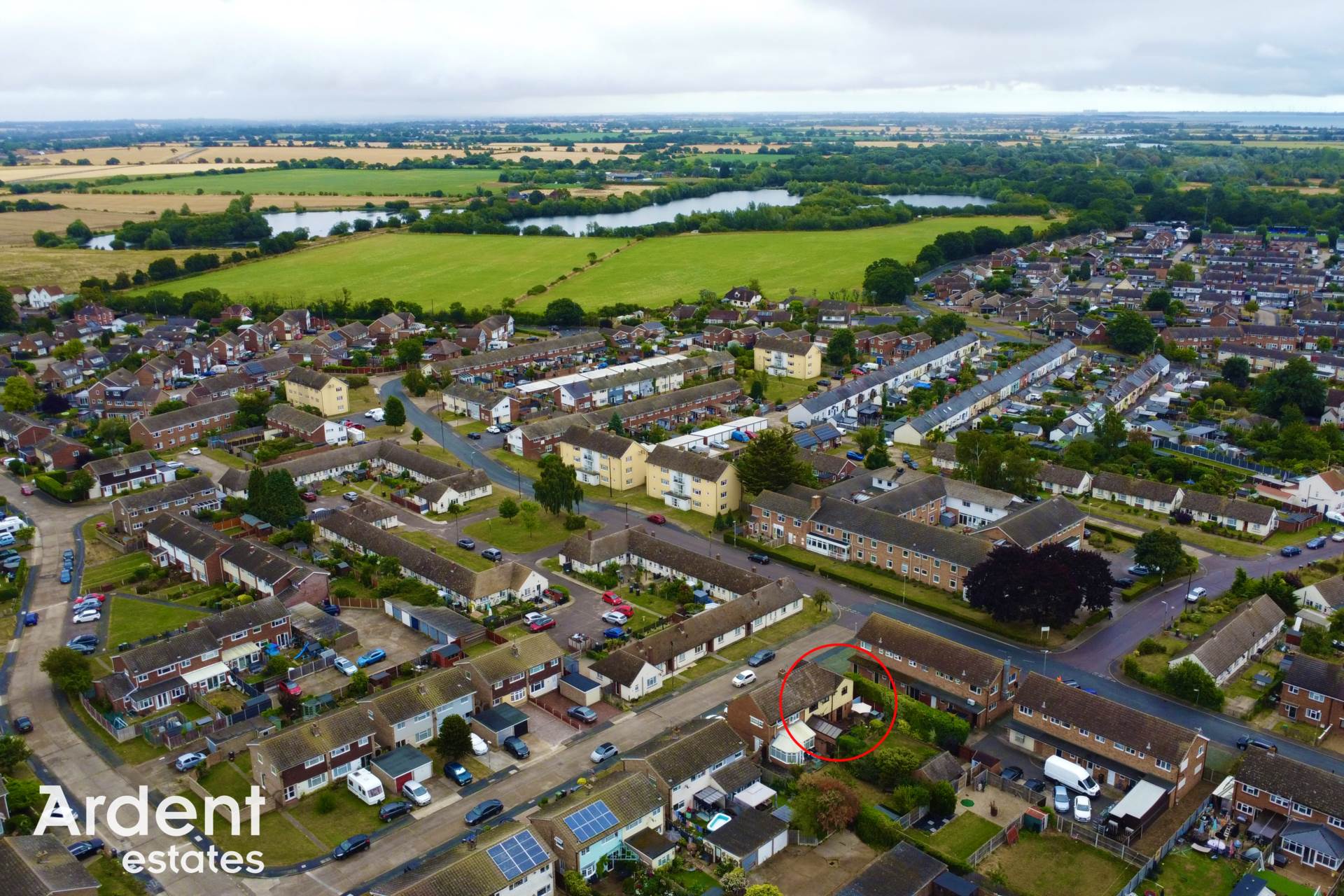 Photo 3 of Heywood Way, Heybridge