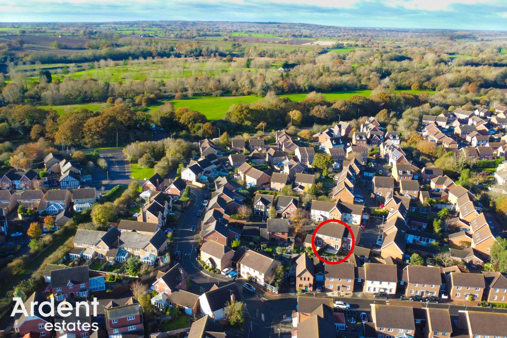 Photo 3 of Acorn Close, Heybridge